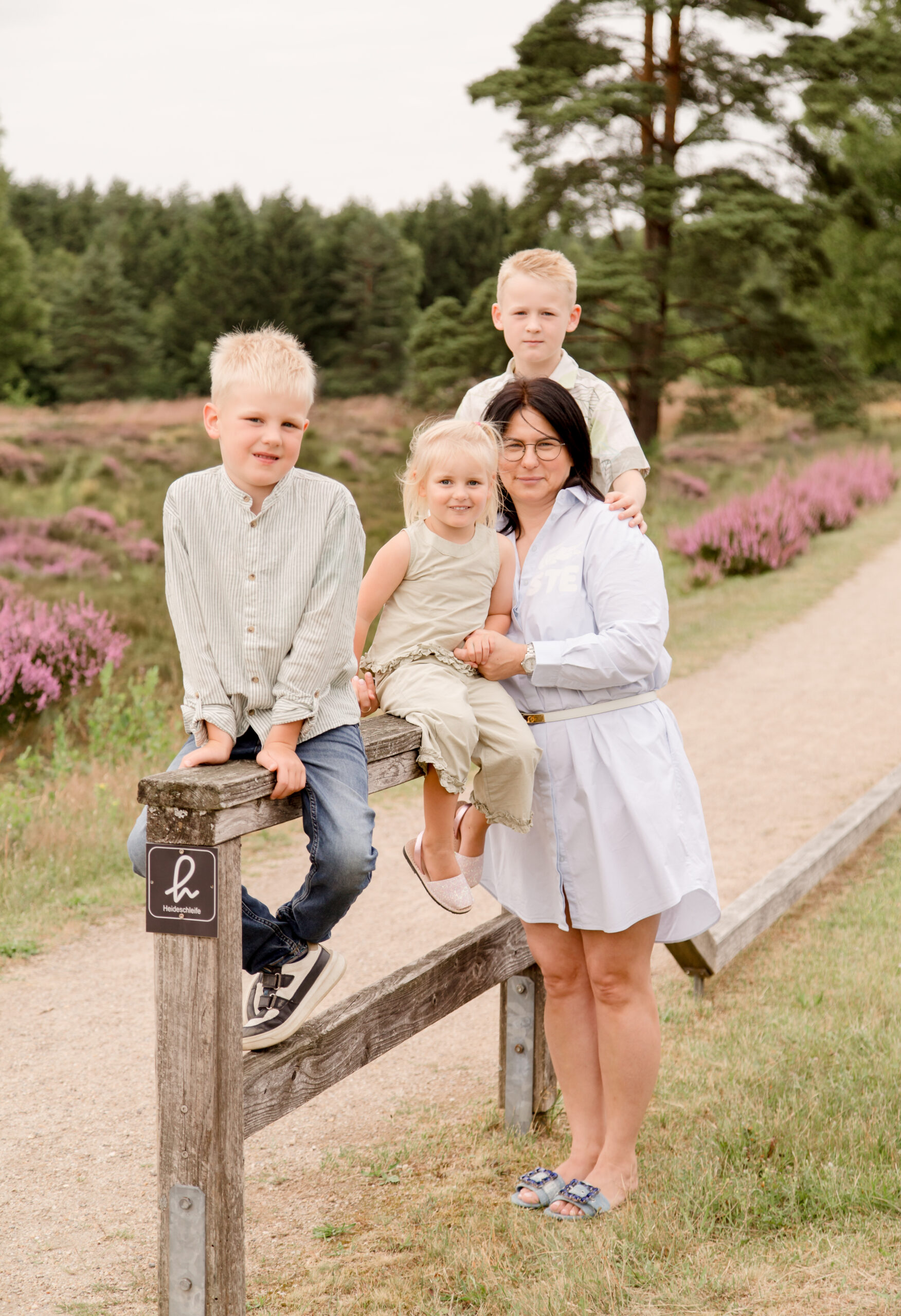 2025 - Familienshooting in der Heide-21