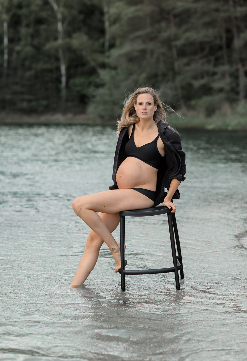 Babybauchshooting am See - Celle - Lüneburger Heide-28