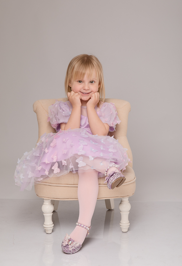 Familienshooting zum 3. Geburtstag - Fotostudio und Feldweg in Celle-5